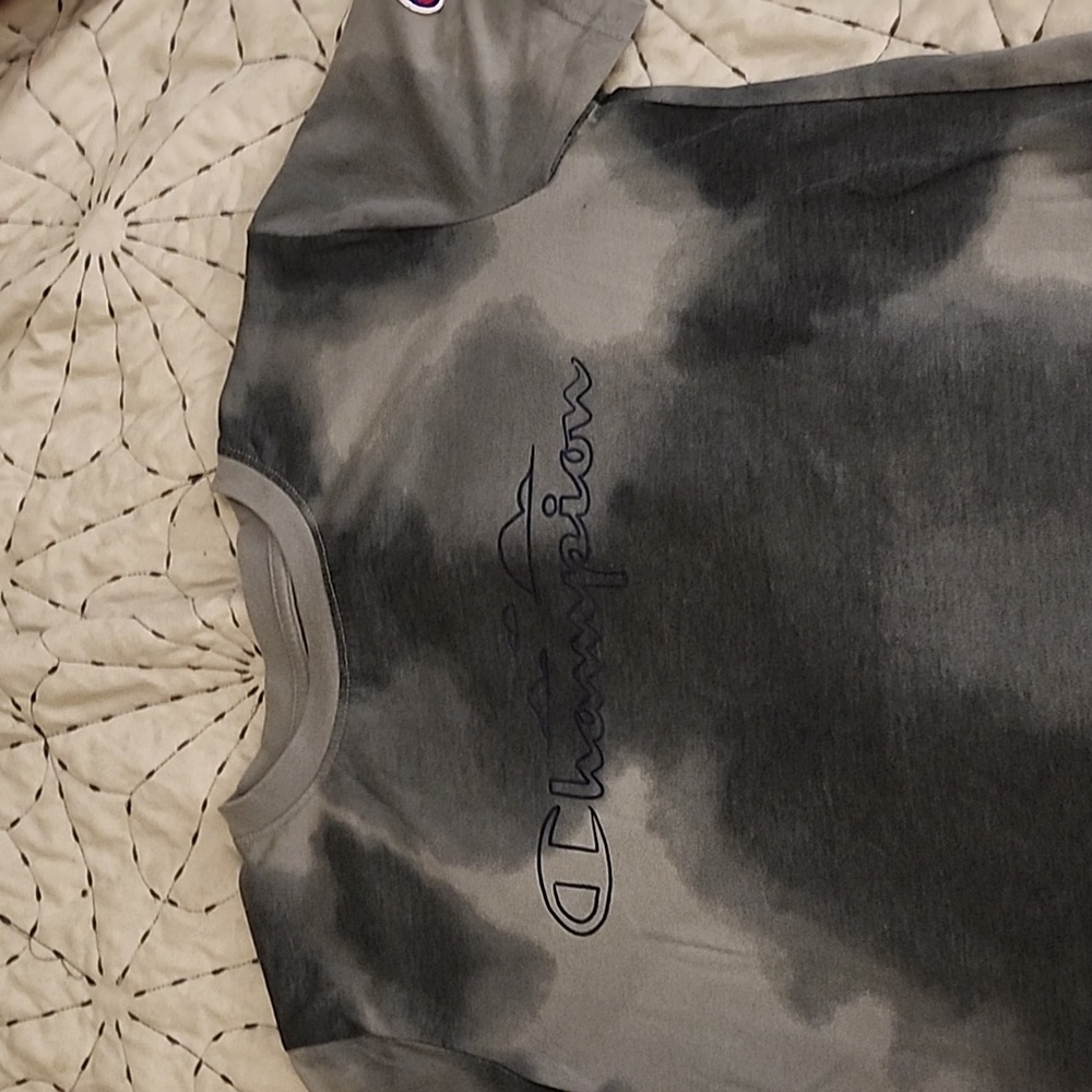 Champion shirt